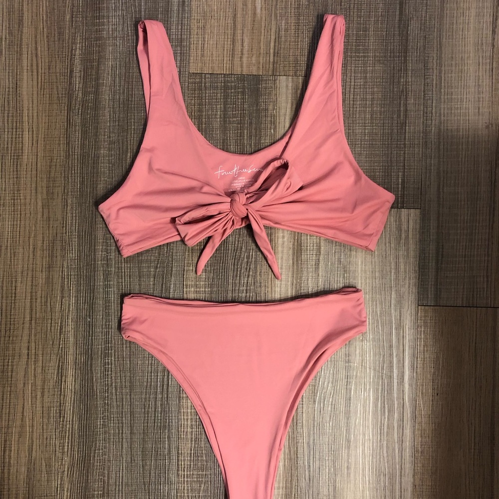 437 Swimwear Kenzie Top Rose Large